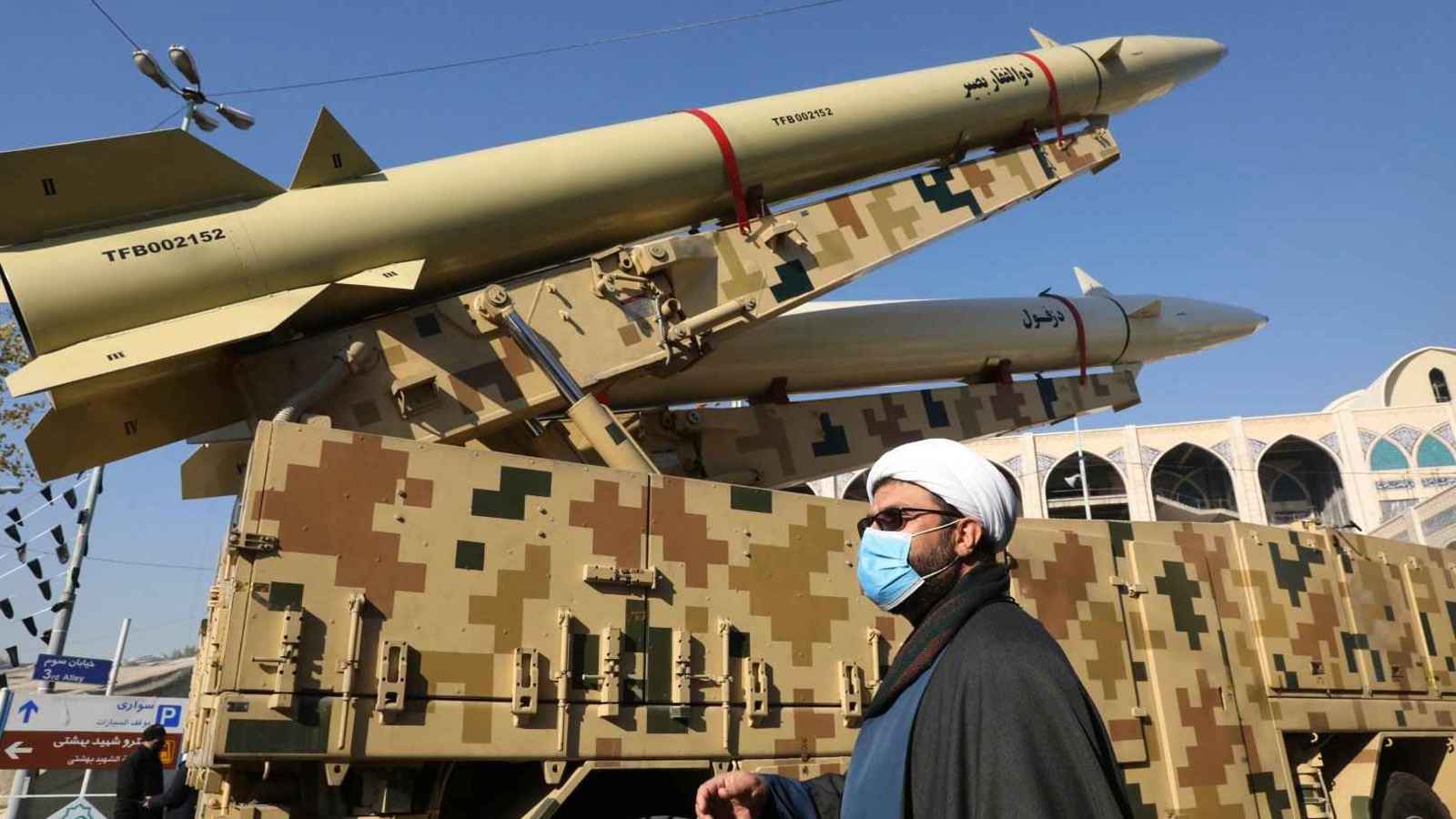 خبراء: البرنامج الصاروخي وسيلة طهران الأخيرة لحماية النظام