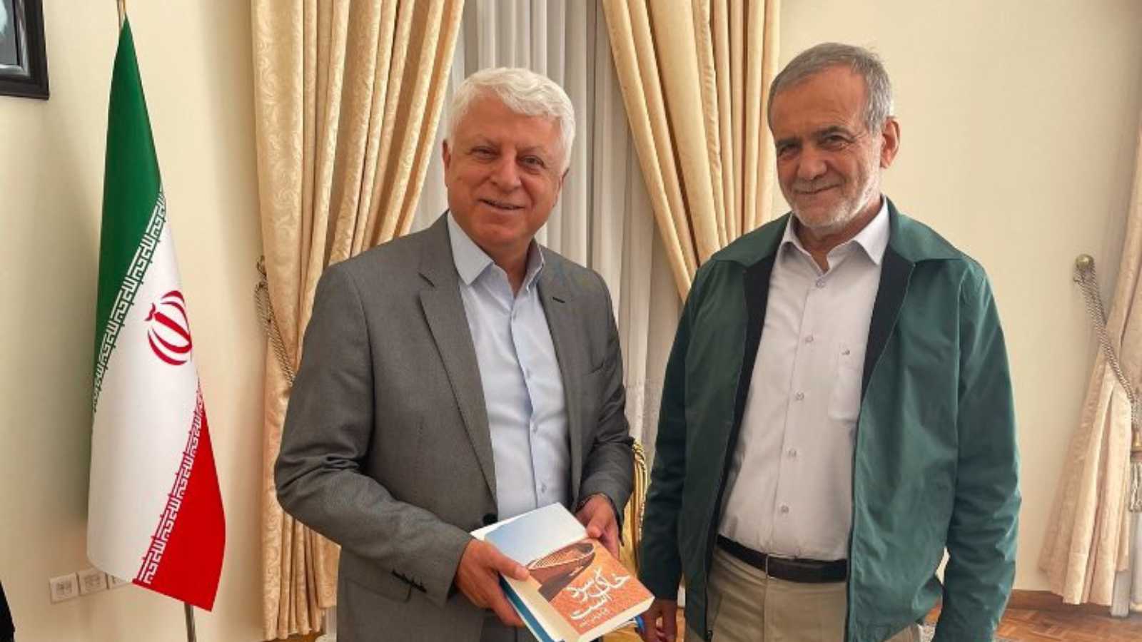 استقالة مسؤول إيراني تفتح فجوة في فريق إعلام حكومة بزشكيان