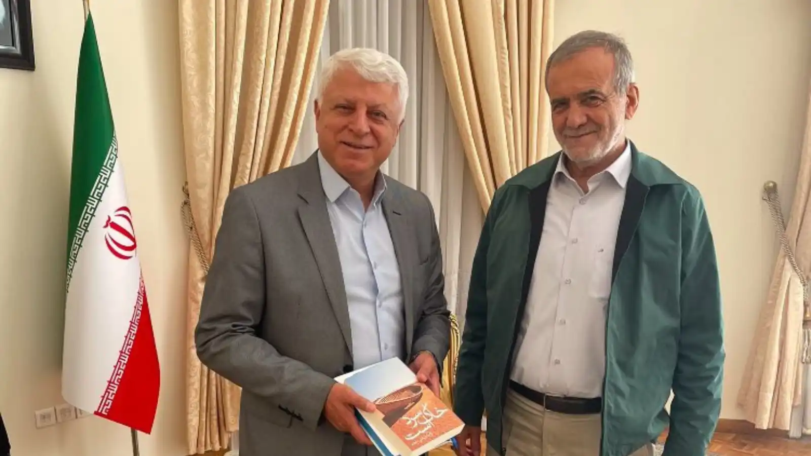 استقالة مسؤول إيراني تفتح فجوة في فريق إعلام حكومة بزشكيان