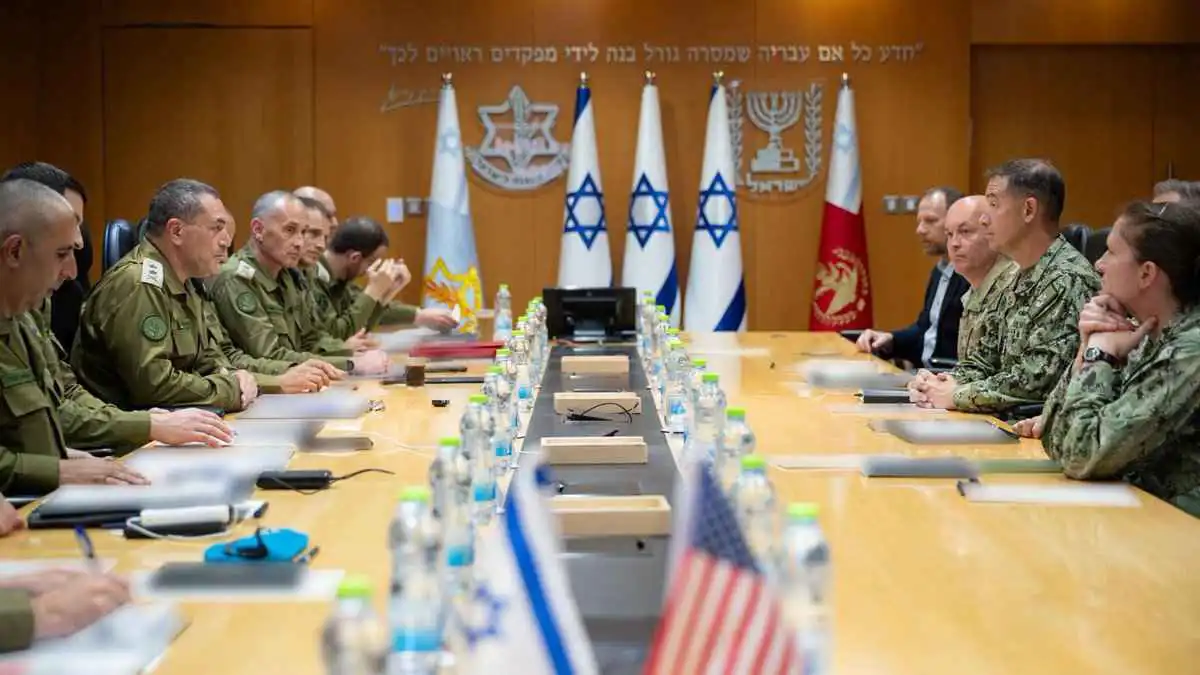 قائد القيادة المركزية الأمريكية براد كوبر في أول زيارة إلى إسرائيل