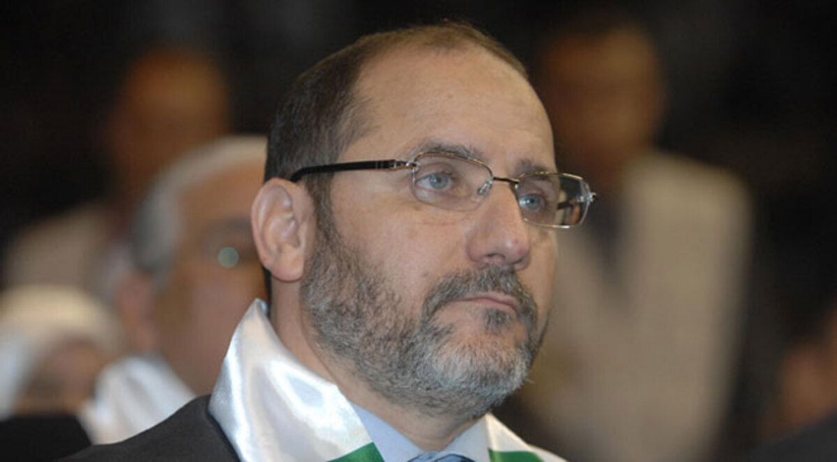 حركة السلم الجزائرية: التيار الإسلامي في مرحلة انتقال