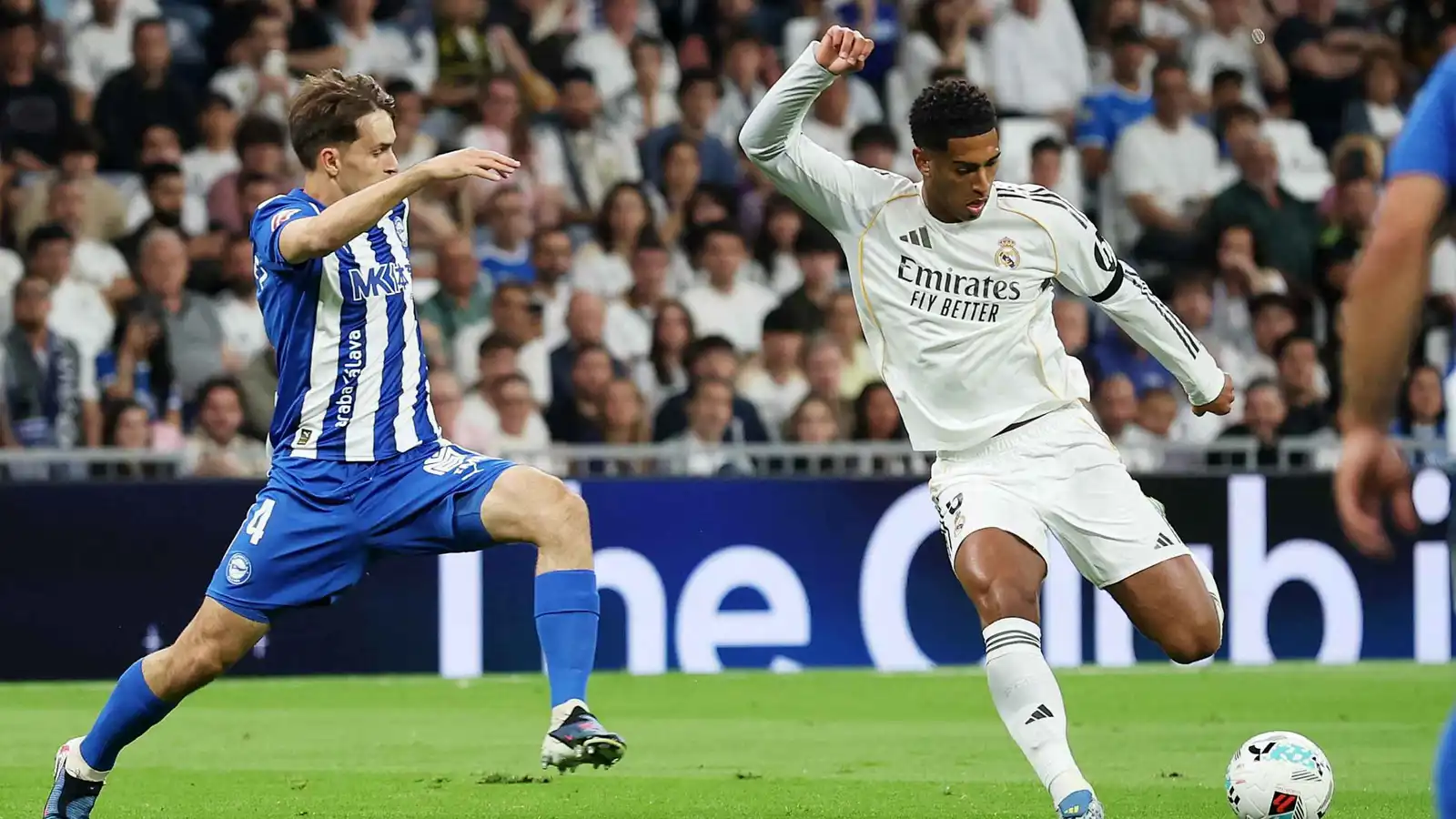 مباشر.. مباراة ريال مدريد وألافيس في الدوري الإسباني