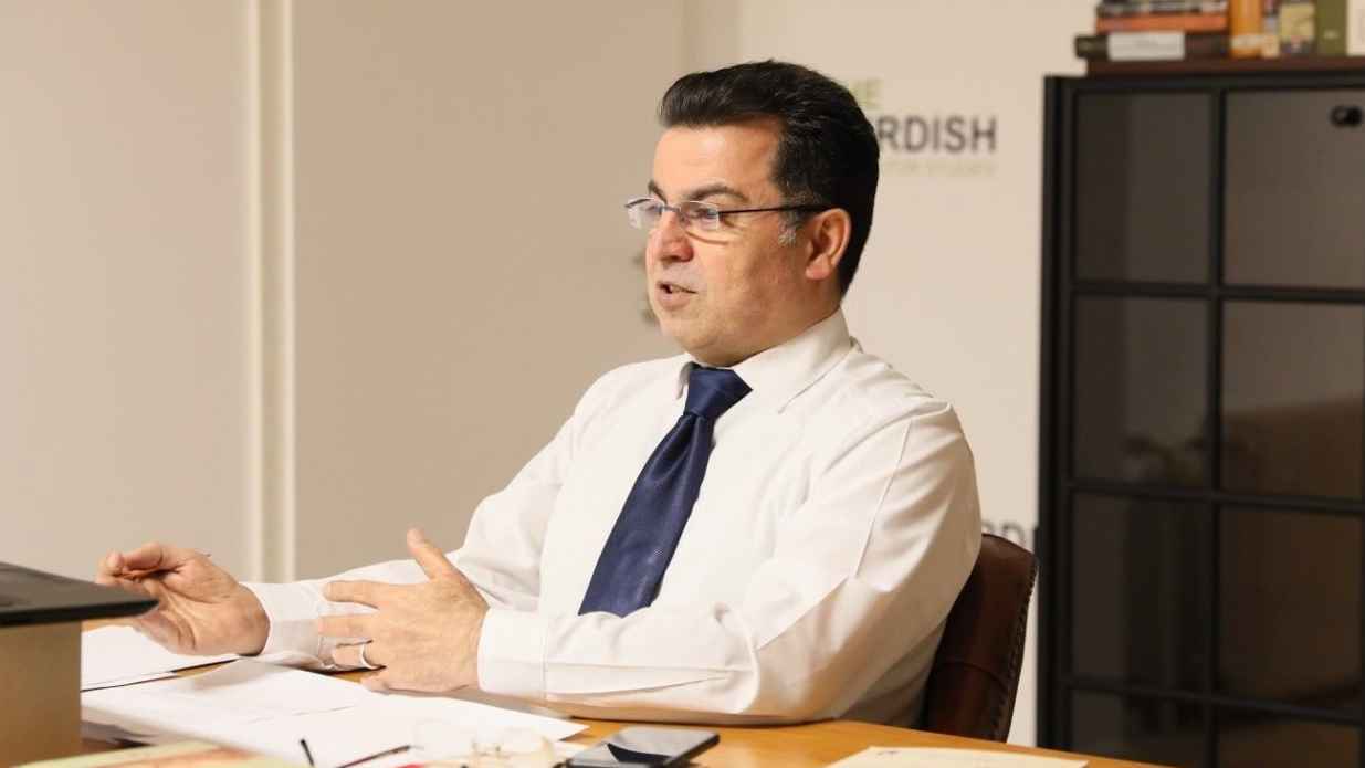 خبير كردي: لا مستقبل لسوريا دون عقلية تشاركية تعترف بالتنوع