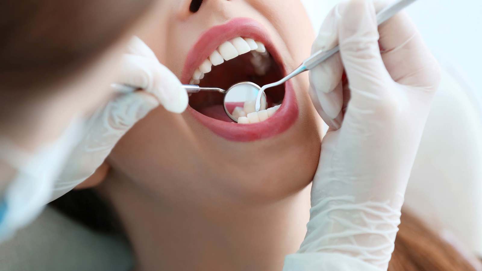 صحة فمك قد تكشف ارتفاع الكوليسترول في دمك