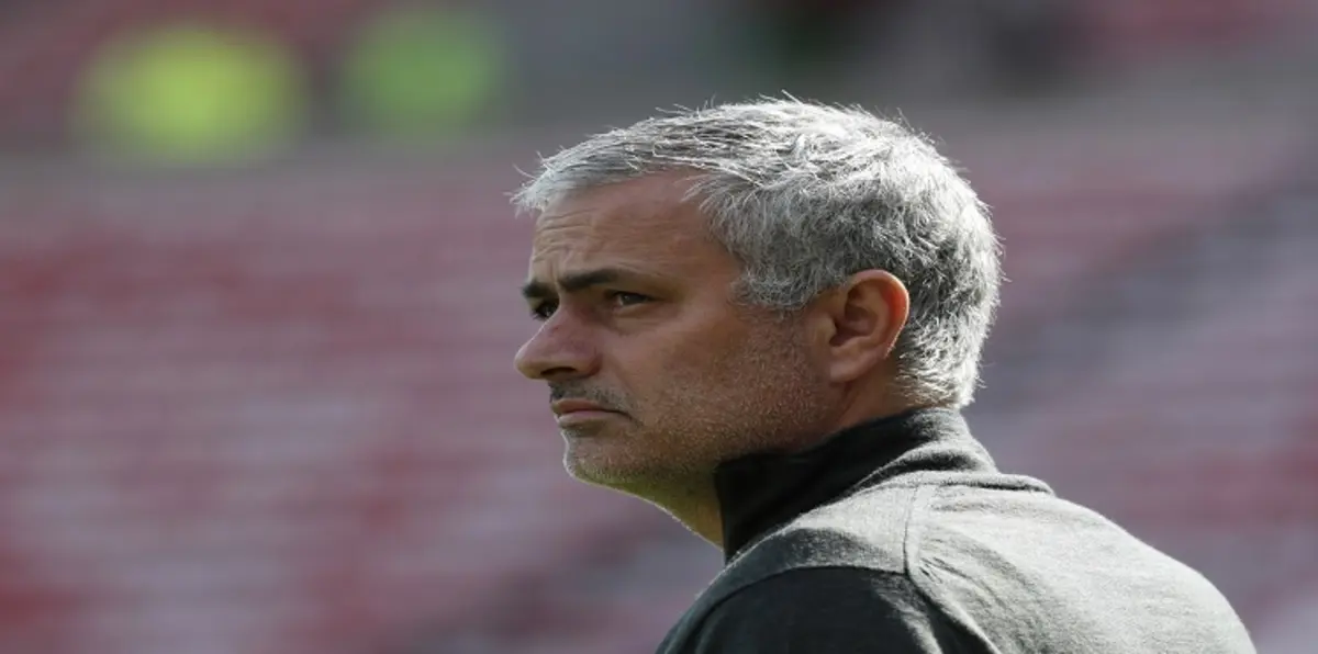 مورينيو: لست سعيدًا بصراع مانشستر يونايتد على التأهل إلى دوري أبطال أوروبا