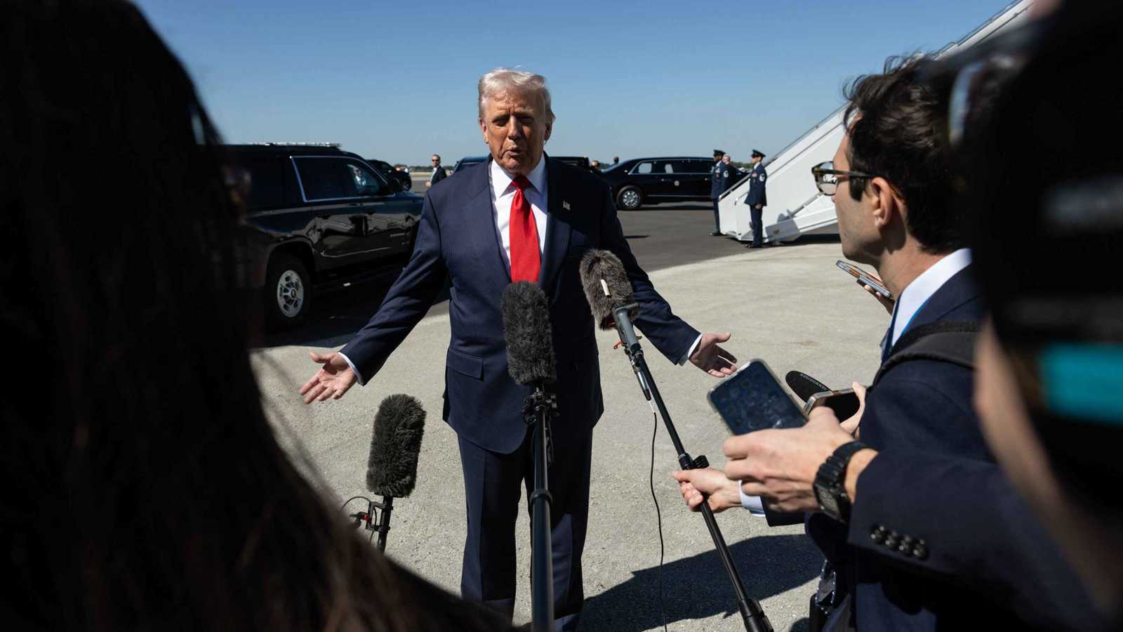 لماذا أمر ترامب بشن غارات في نيجيريا؟