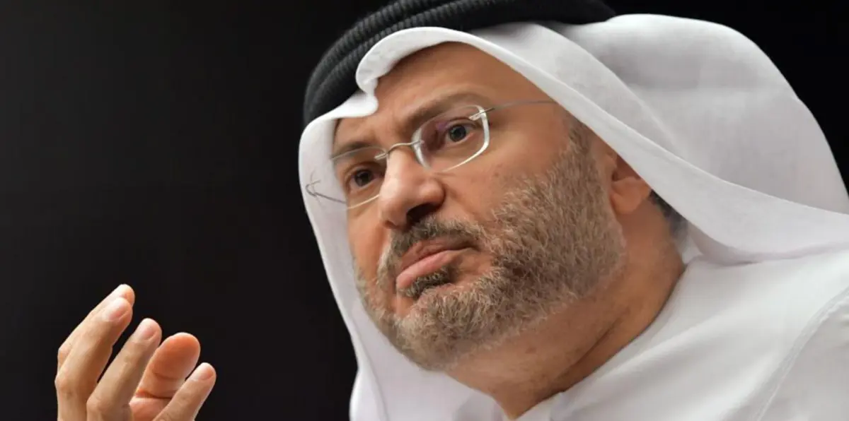 قرقاش: انتقاد الإعلام الإيراني لزيارة الصدر للسعودية يؤكّد ضرورة الانفتاح على العراق