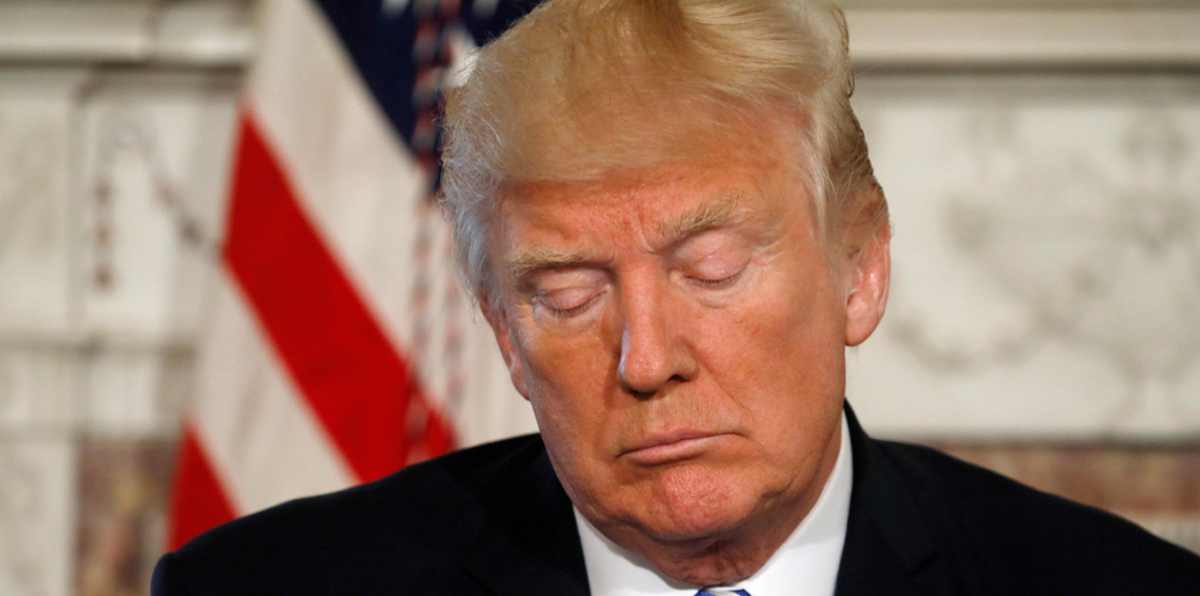 ترامب لا يستبعد الخيار العسكري بفنزويلا