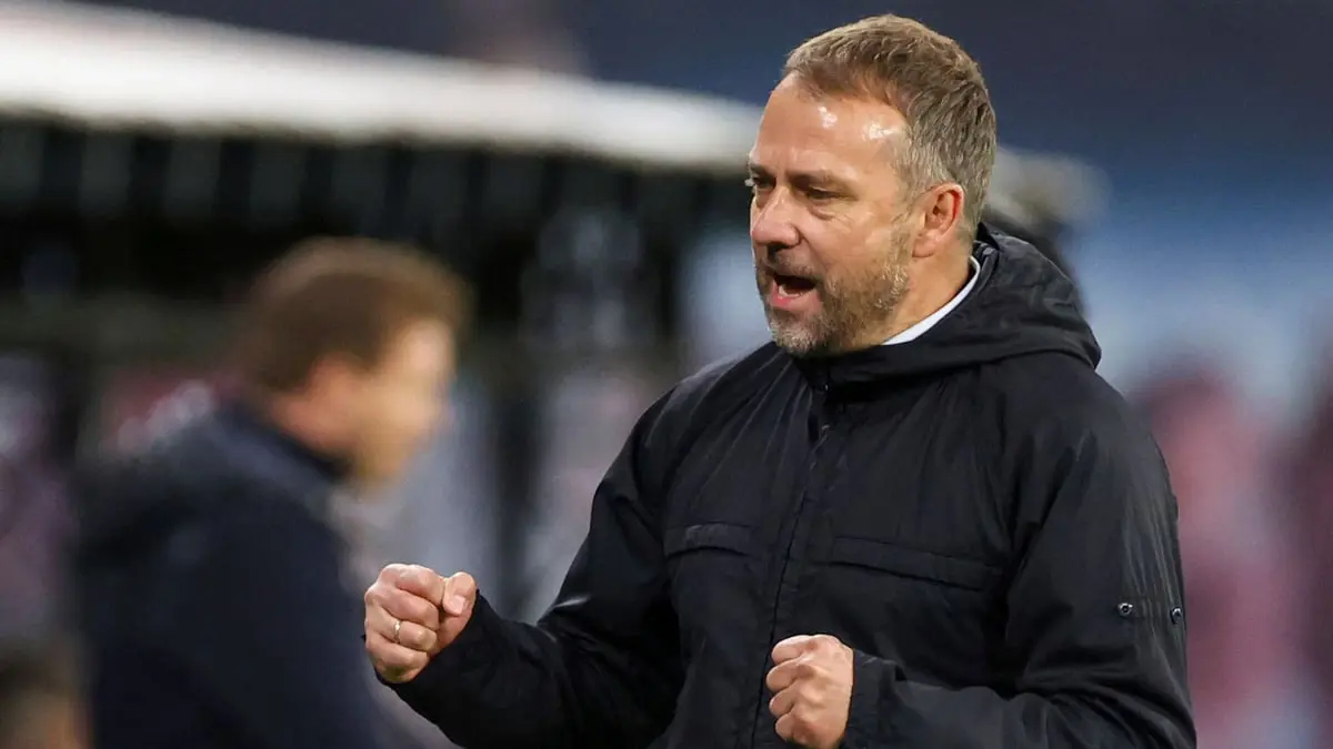 مدرب المنتخب الألماني يعلق على تراجع مستوى بايرن ميونخ