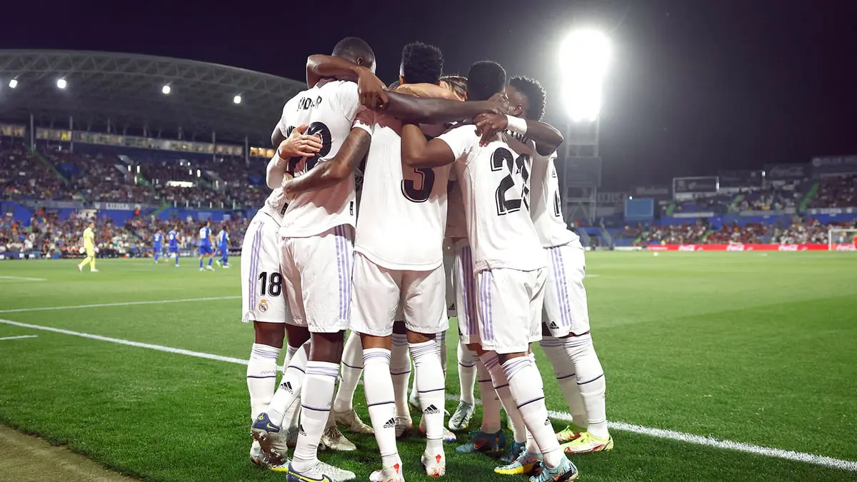 صحف رياضية: "ريال مدريد لا يستسلم".. "حفل ميلان".. و"باريس سان جيرمان يرى الأحمر"