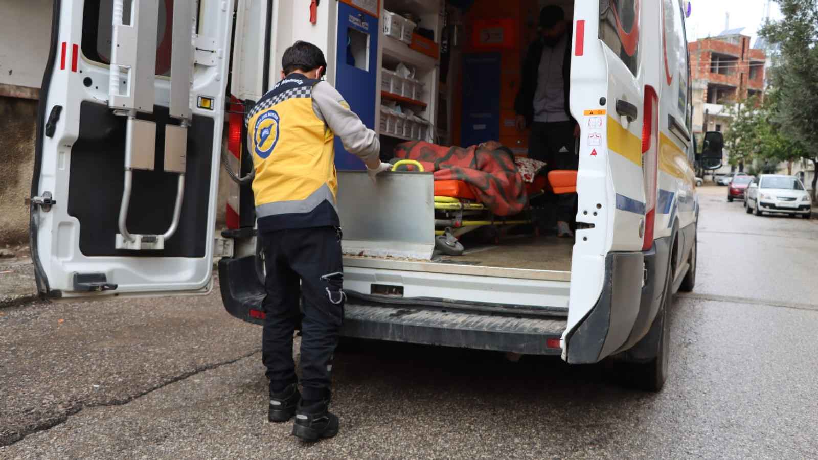 بسبب المتفجرات.. مصرع شابين سوريين داخل حفرة عميقة في درعا