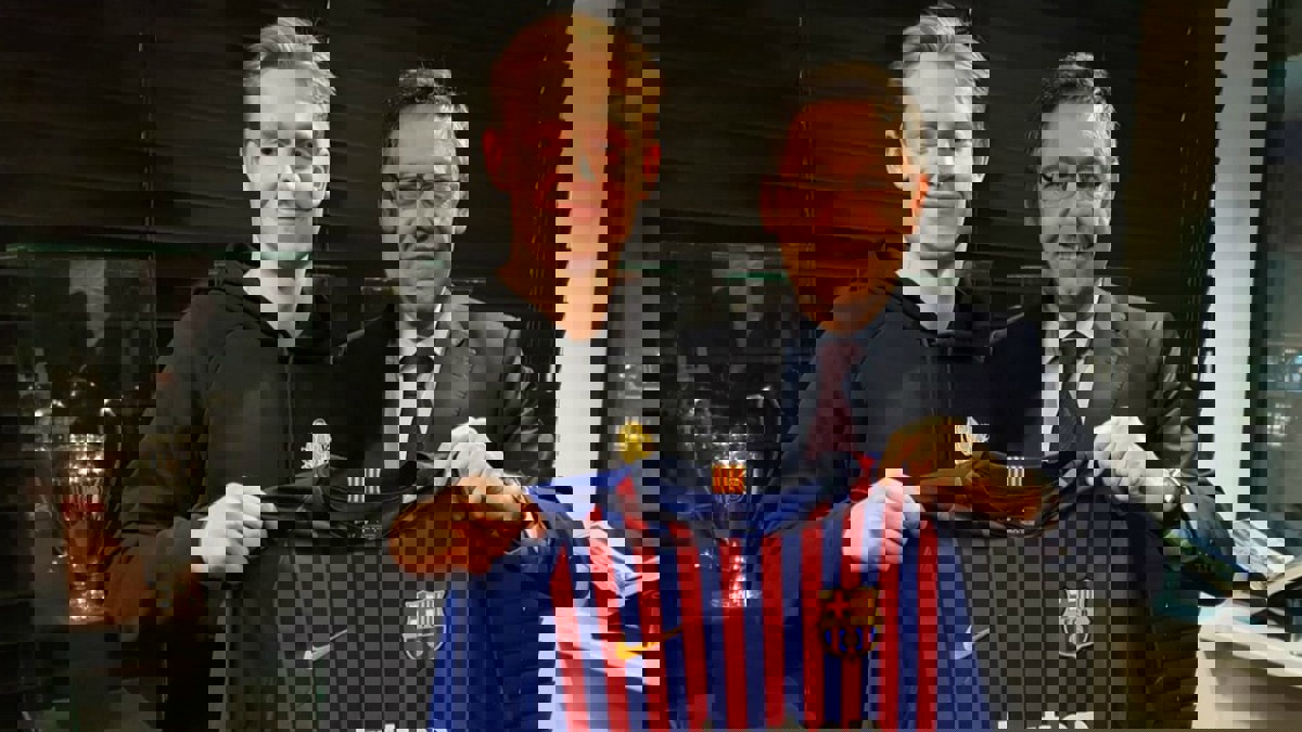 حقيقة مكالمة ميسي ودي يونغ قبل التوقيع لنادي برشلونة