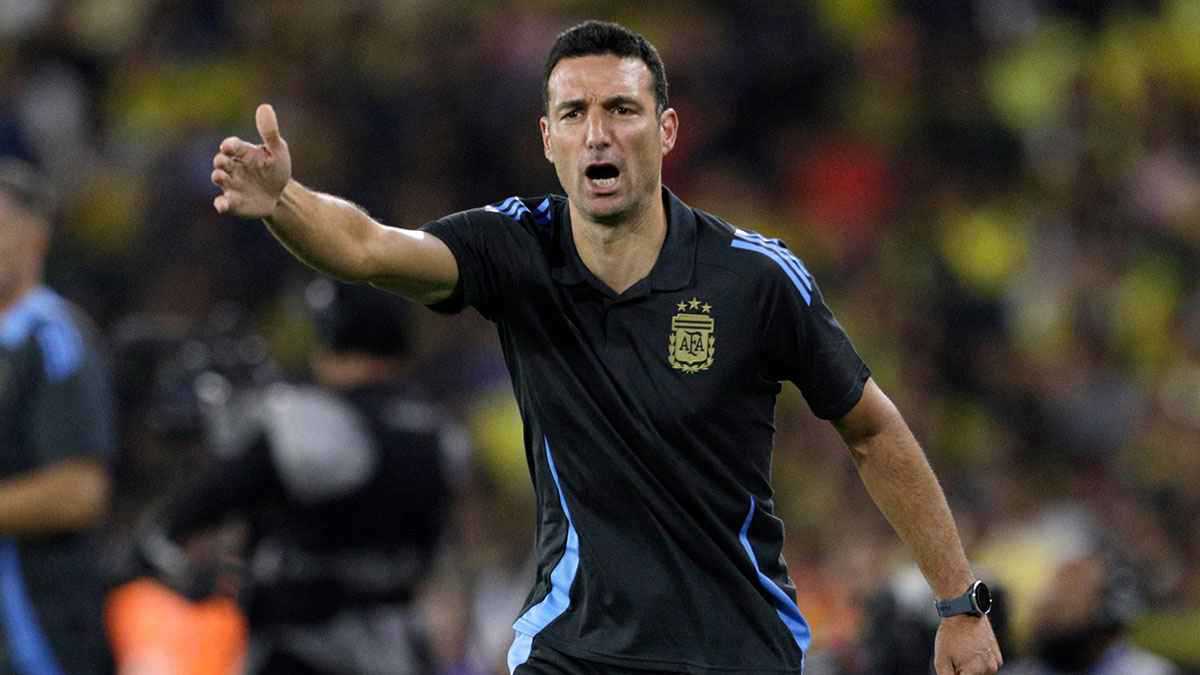 ماذا قال سكالوني عن خسارة الأرجنتين أمام الإكوادور دون ميسي؟