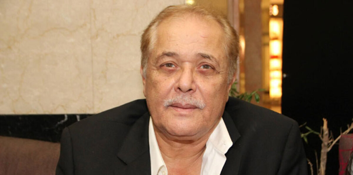 محمود عبد العزيز.. رحيل إسكندراني أنيق