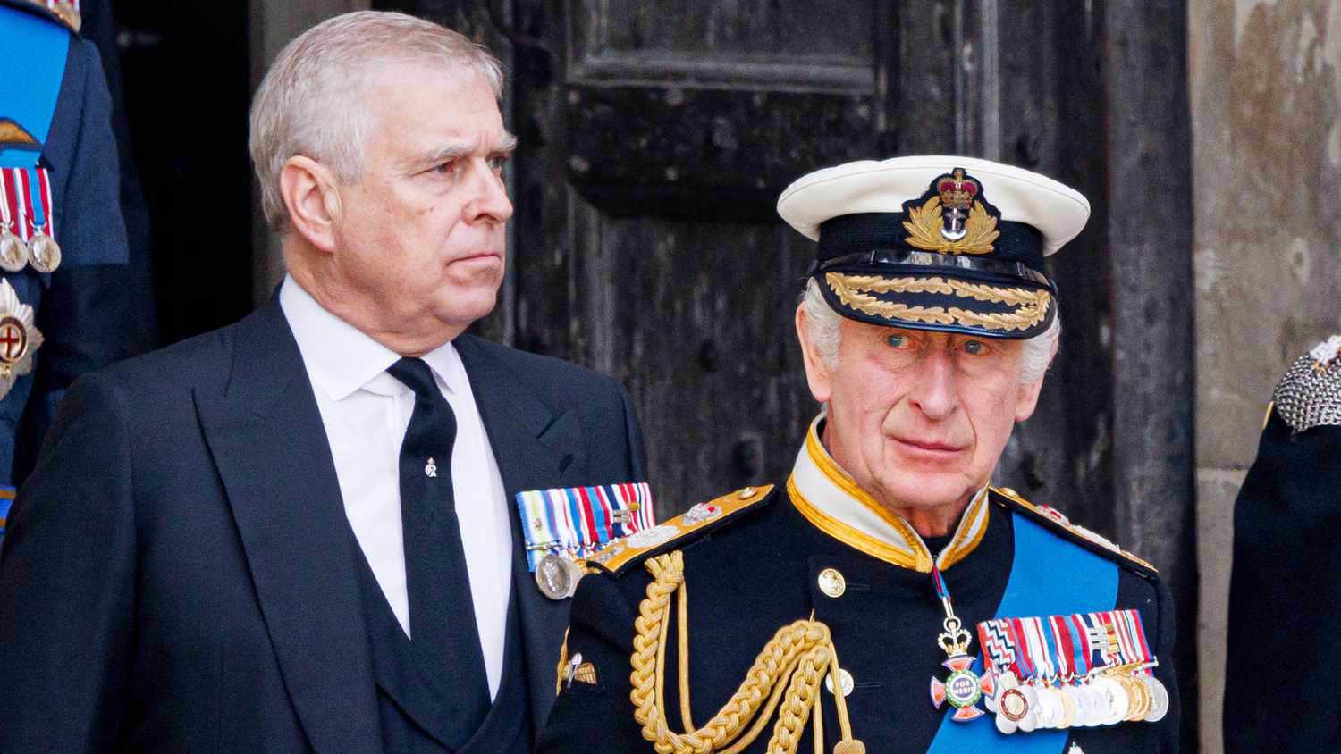 الملك تشارلز يستبعد شقيقه أندرو من مراسم زيارة ترامب