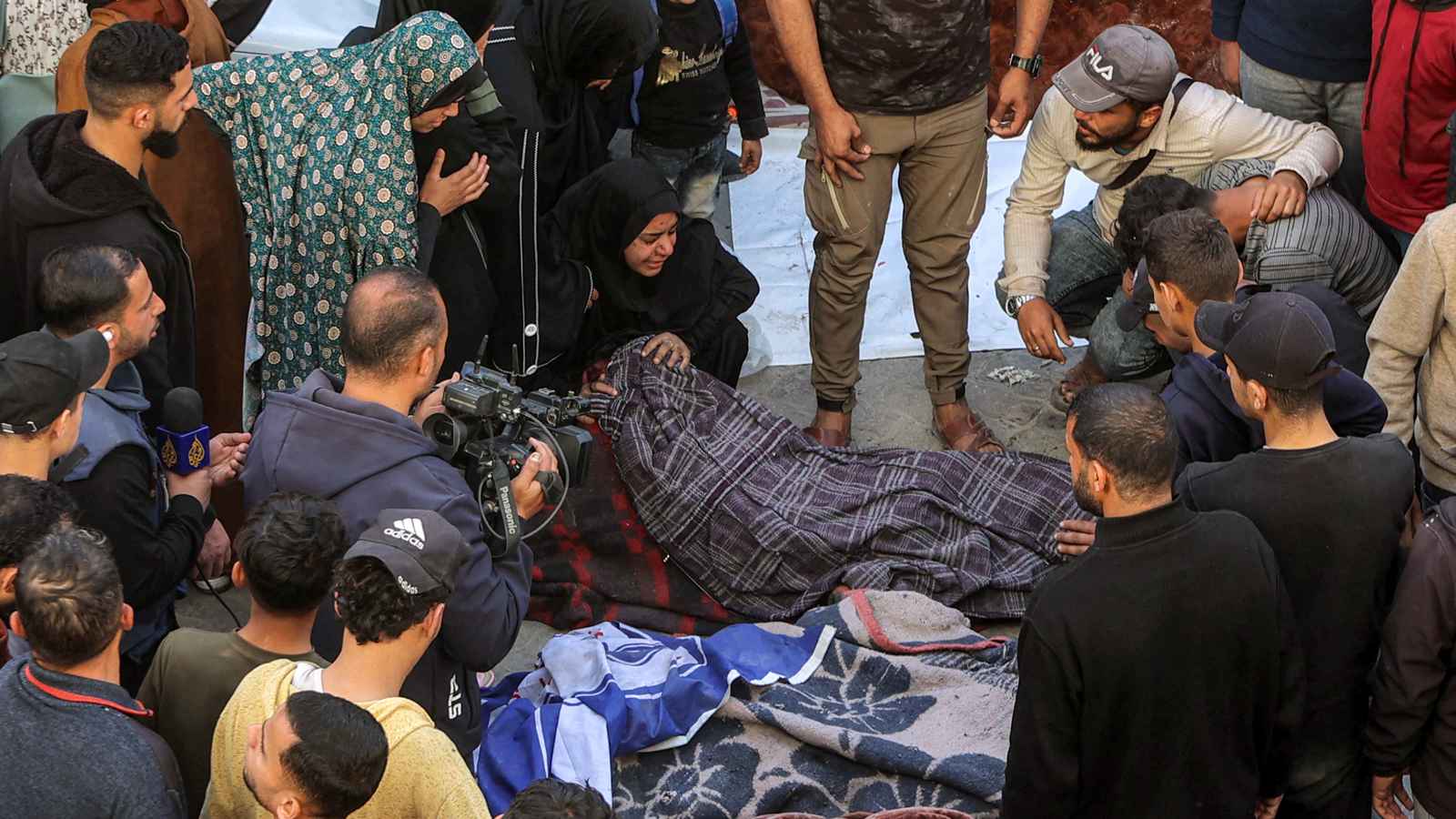 مصر تندد بالغارات الإسرائيلية على غزة