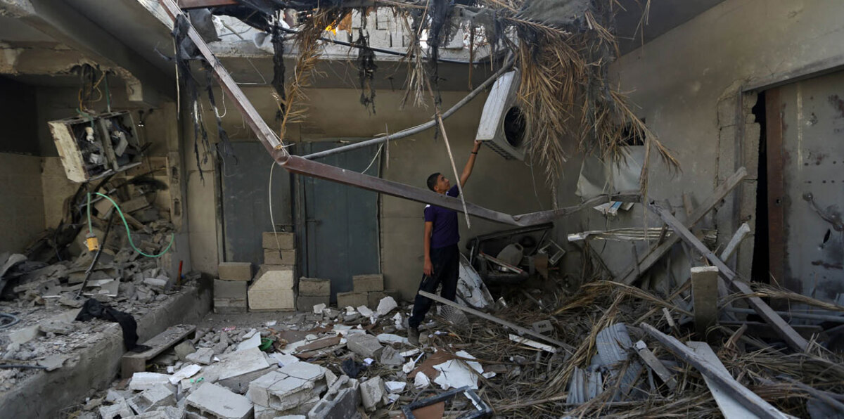 البرلمان العراقي يقر قانونًا يلزم الحكومة بإعمار المناطق المتضررة في البصرة 