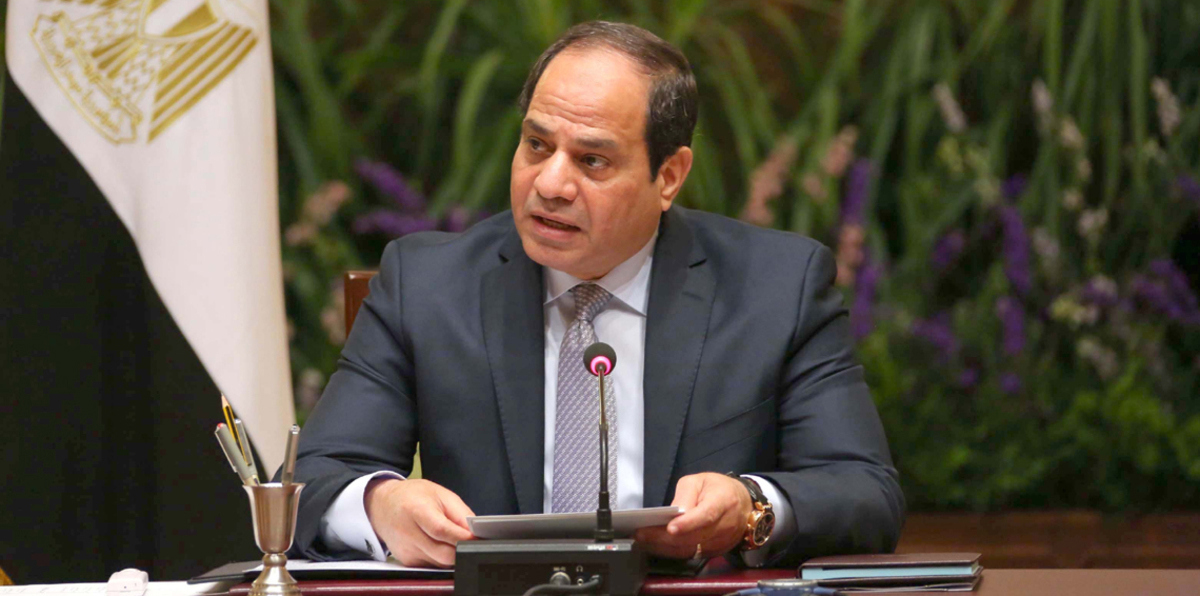 ترامب وماكرون يبحثان مع السيسي مواجهة الإرهاب عقب هجوم سيناء