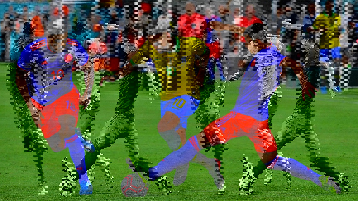 منتخب البرازيل يتعادل مع كولومبيا مع عودة نيمار (فيديو)