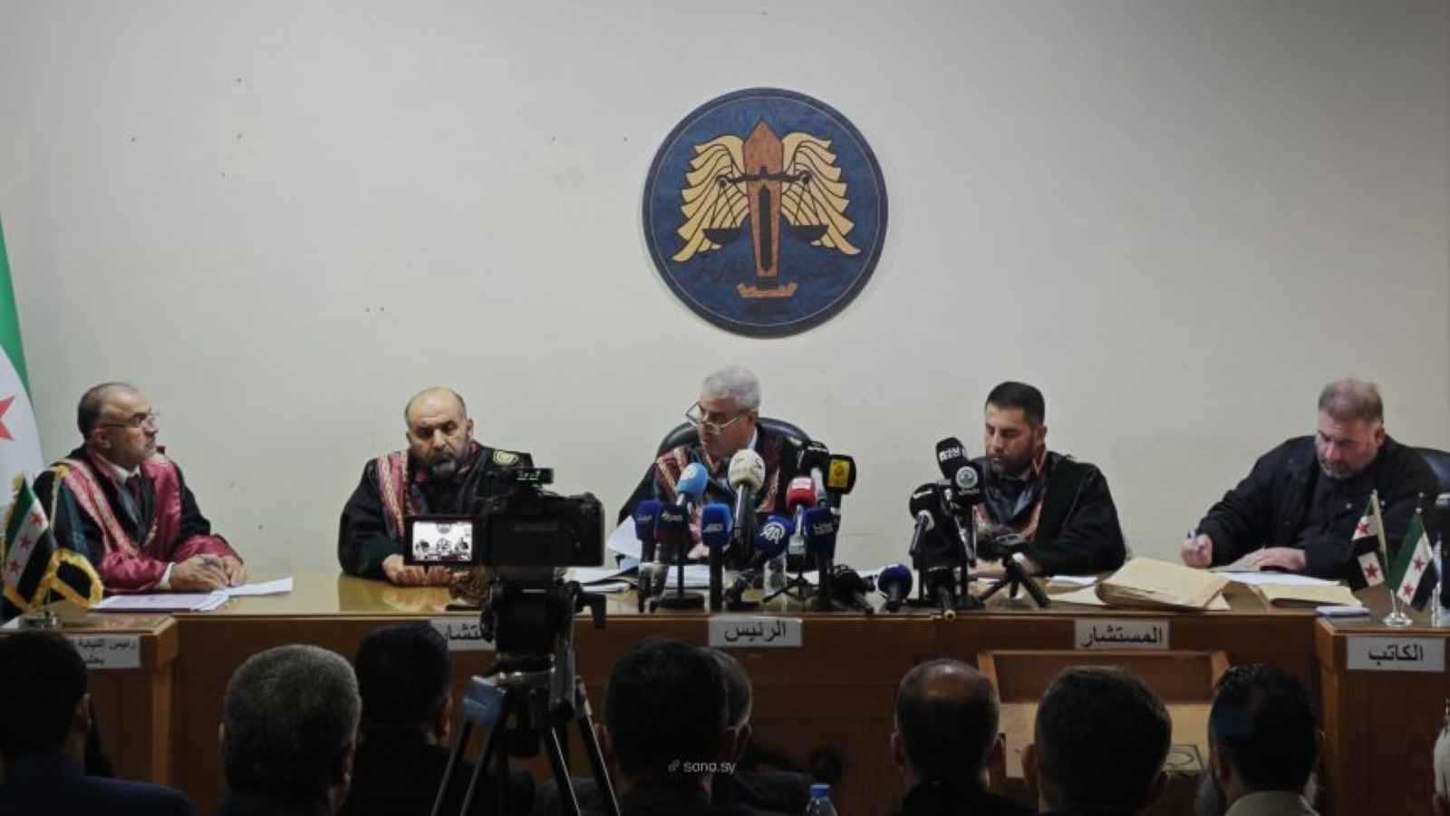 القضاء السوري يكشف تفاصيل أولى جلسات المحاكمة العلنية في أحداث الساحل