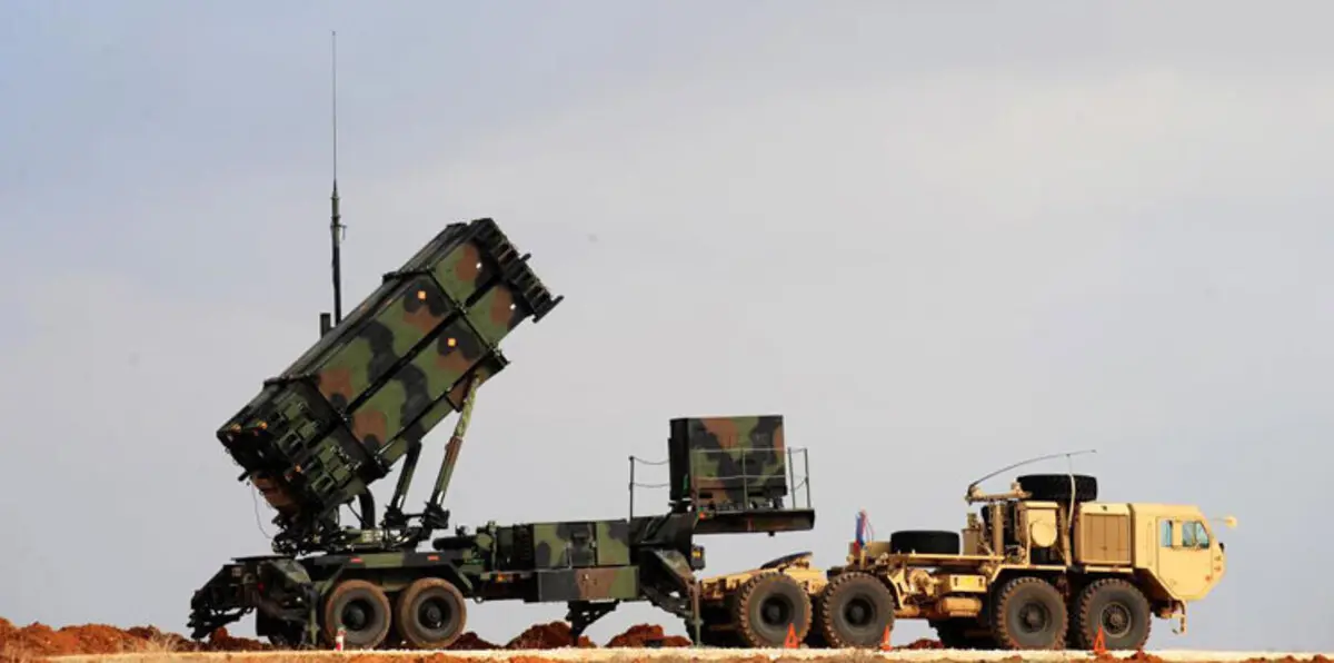 التحالف العربي يعترض صاروخًا أطلقه الحوثيون باتجاه مأرب