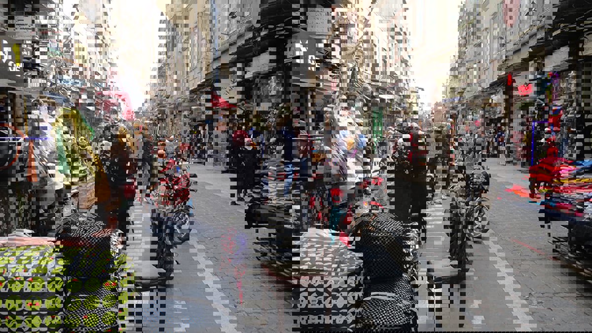 الفقر وغياب المعيل يفاقمان عمالة الأطفال في سوريا