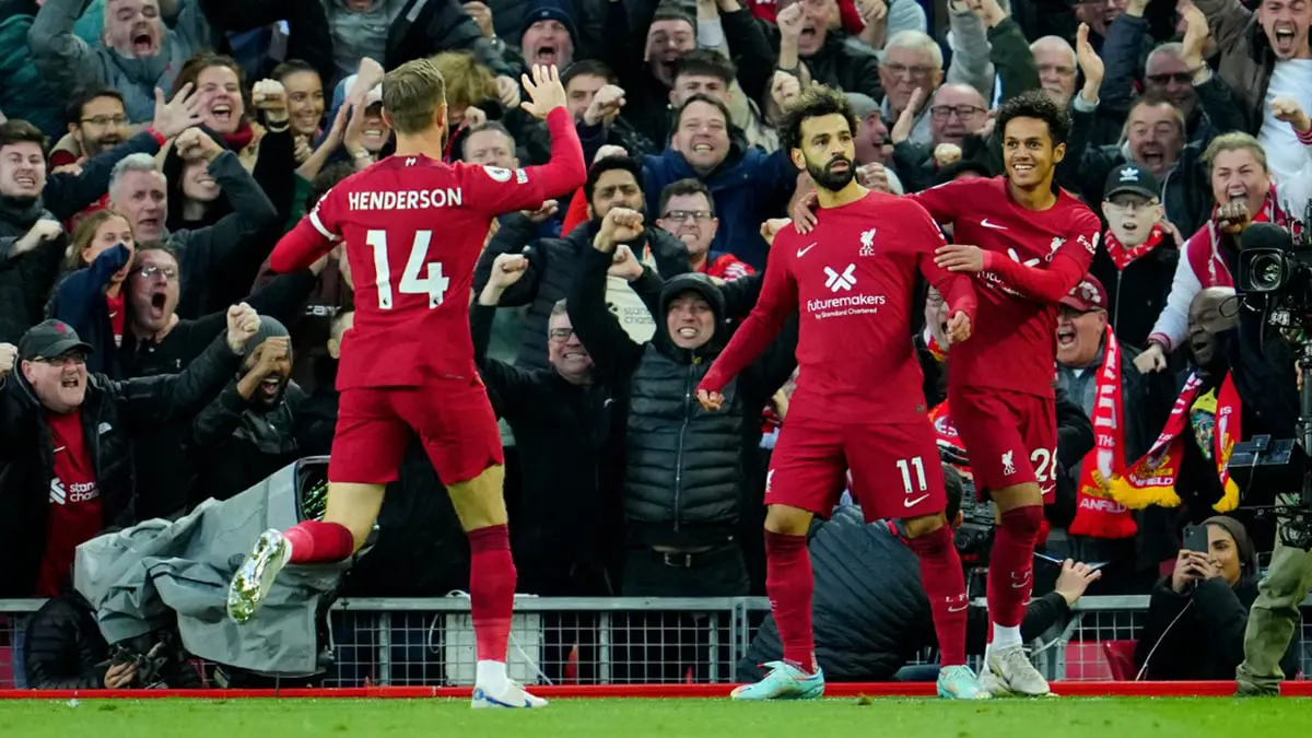 ترتيب الدوري الإنجليزي: محمد صلاح يقود ليفربول لفوز درامي على مانشستر سيتي