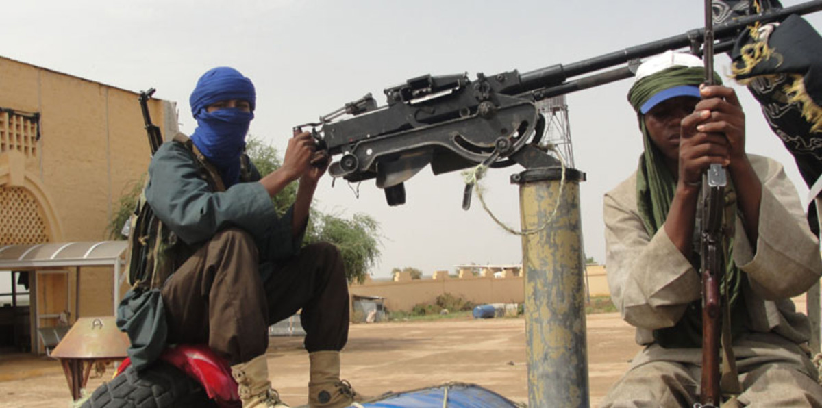 حكومة مالي تعلن من نواكشوط خطة لنزع سلاح ودمج المقاتلين