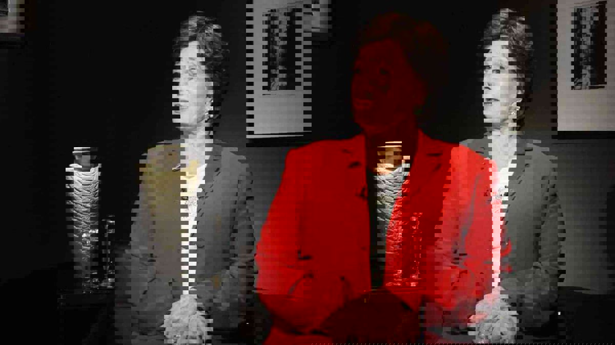 شيء من رائحة السادات