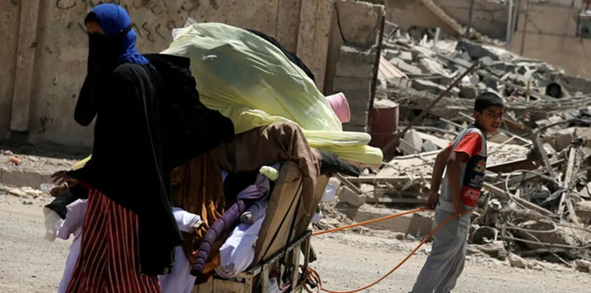 "حظر النقاب".. النساء الموصليات حائرات بين تهديد داعش والالتزام بقرارات الشرطة