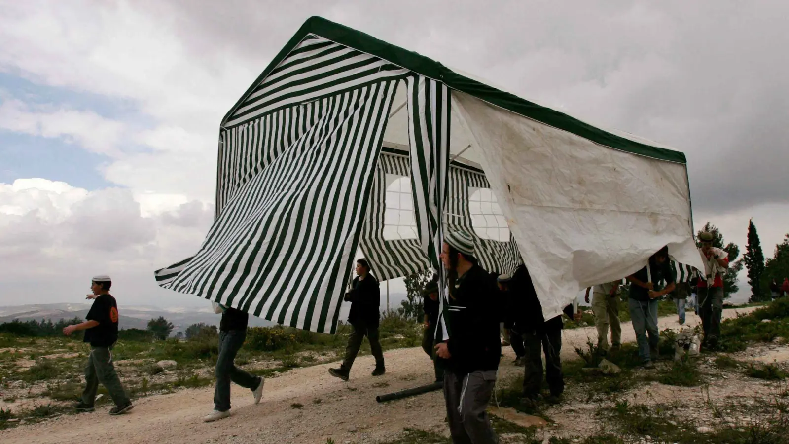 إسرائيل تلغي "الاعتقال الإداري" ضد مستوطني الضفة