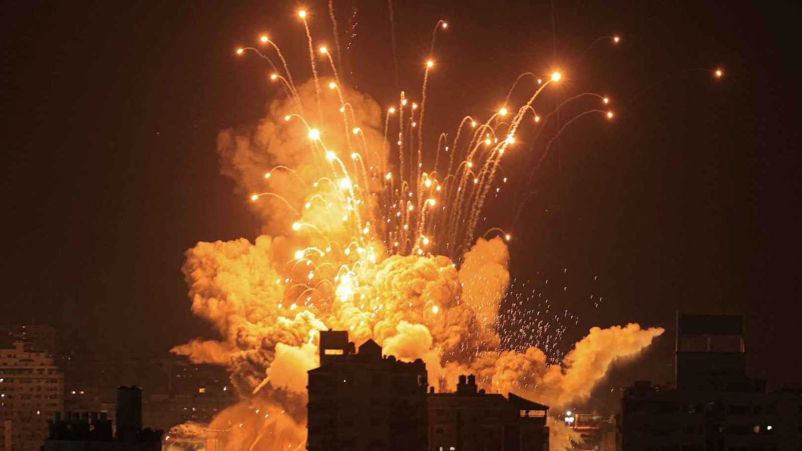 مقتل أكثر من 20 فلسطينيًا بغارات إسرائيلية على غزة