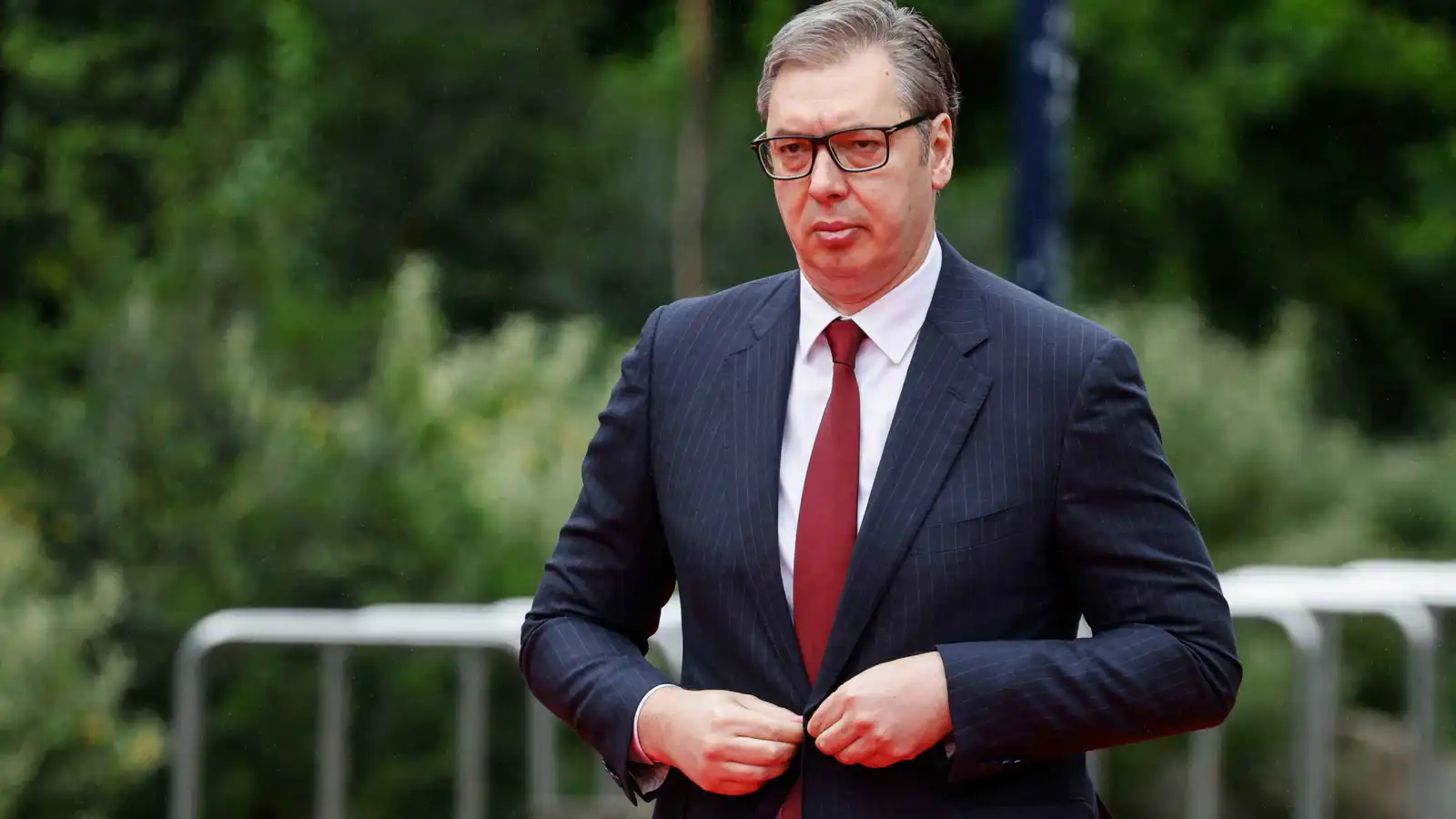 صربيا.. فوتشيتش يهدد المتظاهرين برد "حازم" (فيديو)