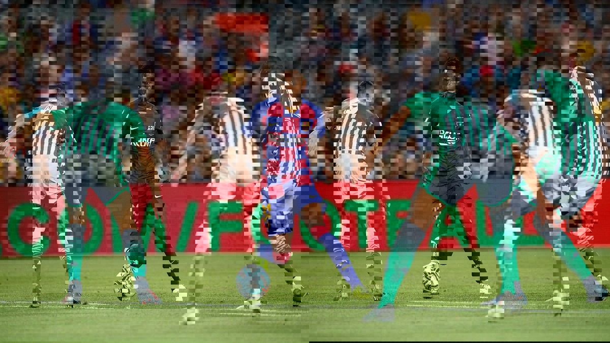 برشلونة يحسم مصير أنسو فاتي