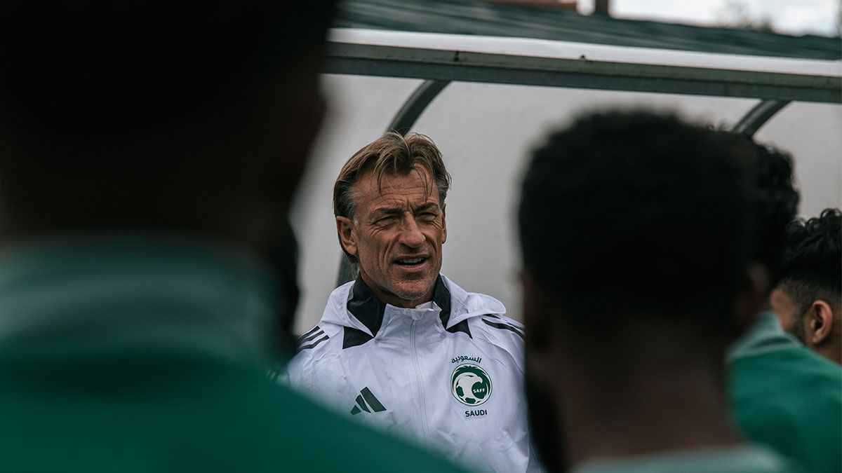 الموعد والقنوات الناقلة لمباراة السعودية والتشيك