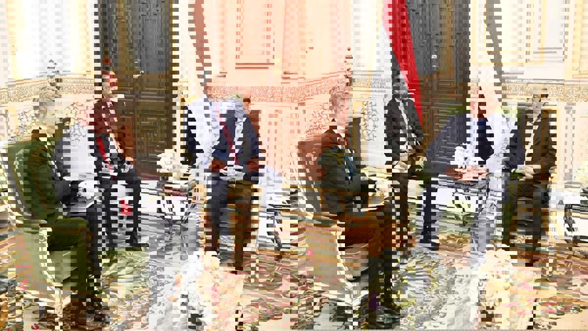 هادي يطالب الأمم المتحدة بوضع حد للتهديدات الحوثية لأمن البحر الأحمر