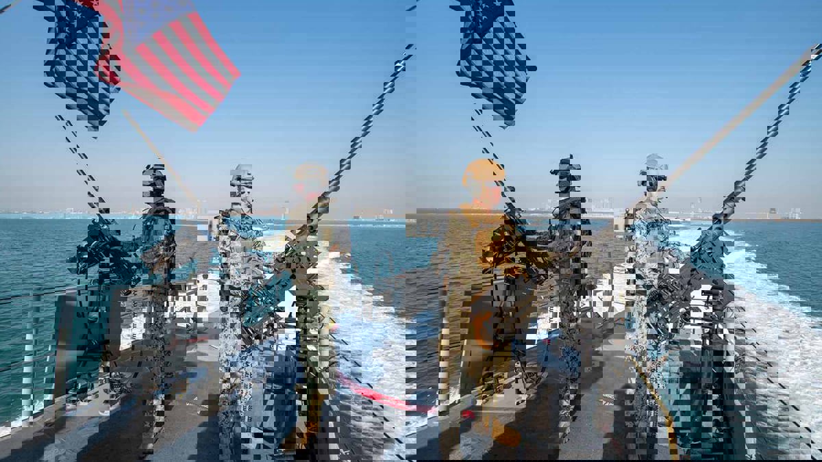 البحرية الأمريكية تدرس إشراك زوارق إسرائيلية في عملياتها بالشرق الأوسط