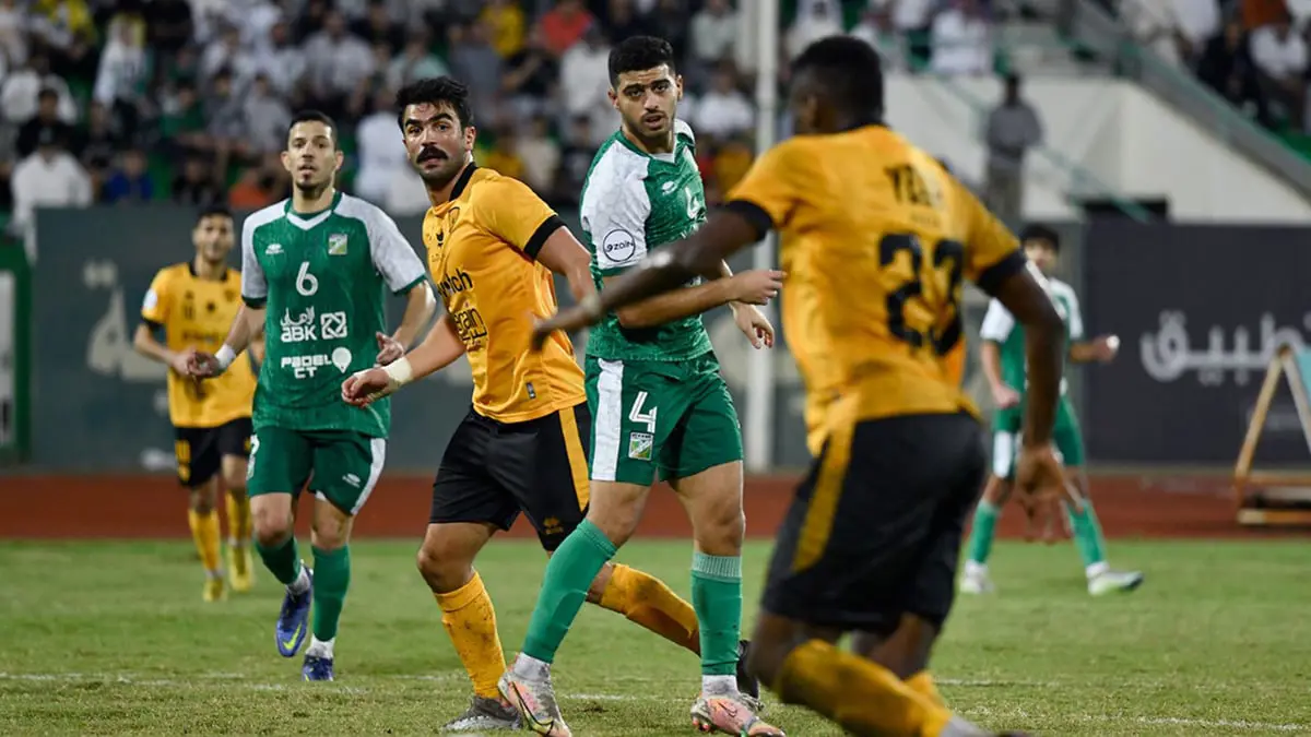 الموعد والقنوات الناقلة والتشكيل المتوقع لمباراة السالمية ضد العربي في نهائي كأس ولي عهد الكويت