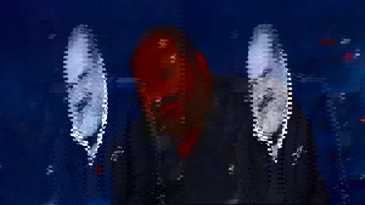 زوجة خالد الصاوي تكشف حقيقة خضوعه لجراحة بالفم‎