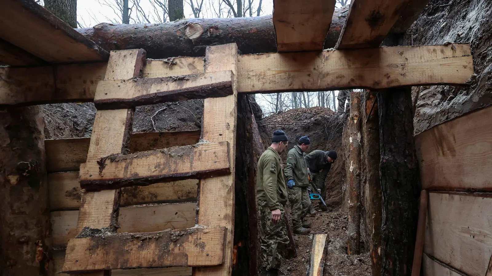 100 مليار دولار في ألف يوم.. كيف أبقى الغرب أوكرانيا في المعركة؟