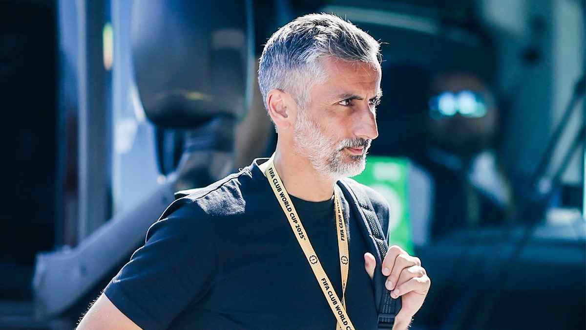 مفاجأة.. ريبيرو يرفض رحيل "المغضوب عليه" في الأهلي