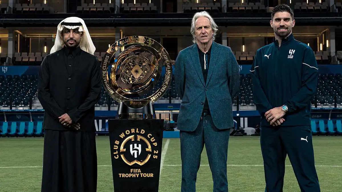 "مكافآت خرافية" للأهلي المصري والهلال من كأس العالم للأندية