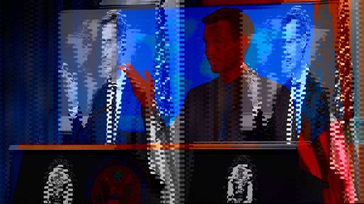 واشنطن: لدينا بدائل دبلوماسية إذا عرقلت روسيا العودة إلى اتفاق إيران النووي