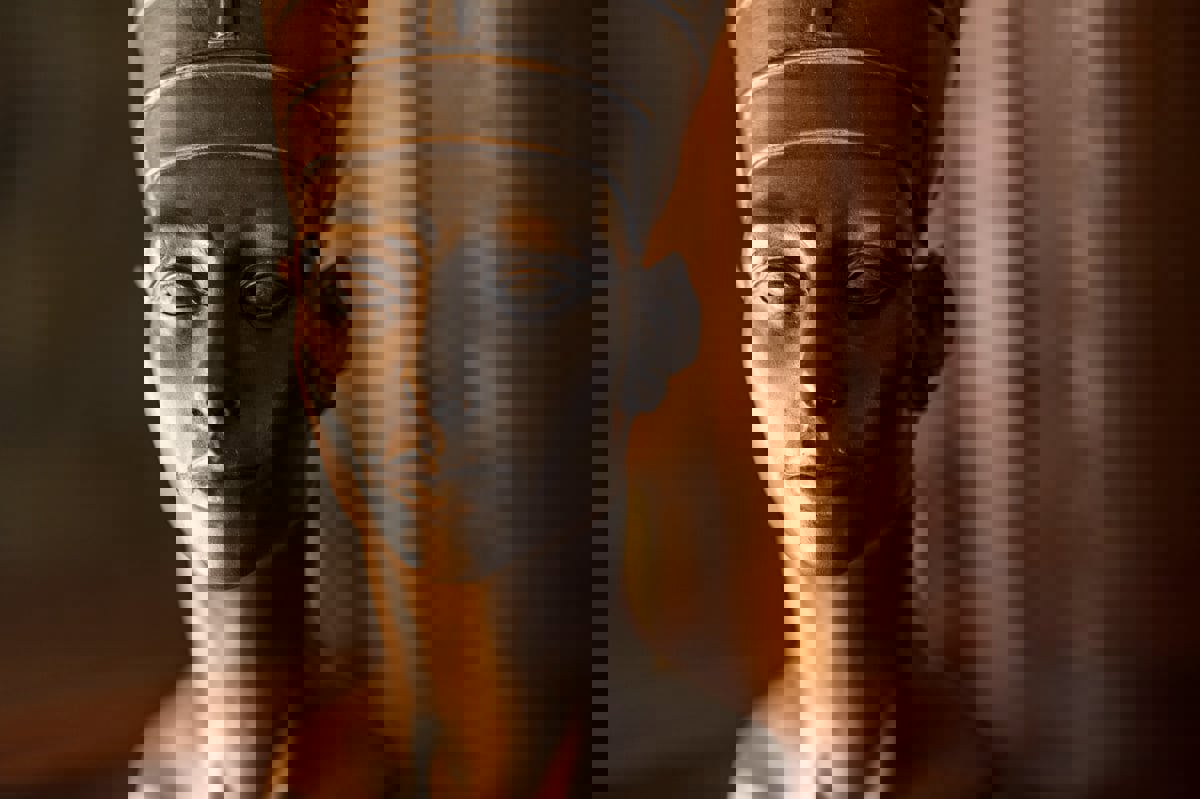 الذكاء الاصطناعي ينشئ صورًا لملوك مصر القدماء (صور)