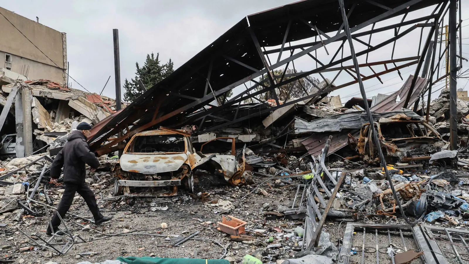 بعد ساعات من الهدوء.. حديث إسرائيلي عن "تدهور محتمل" في لبنان