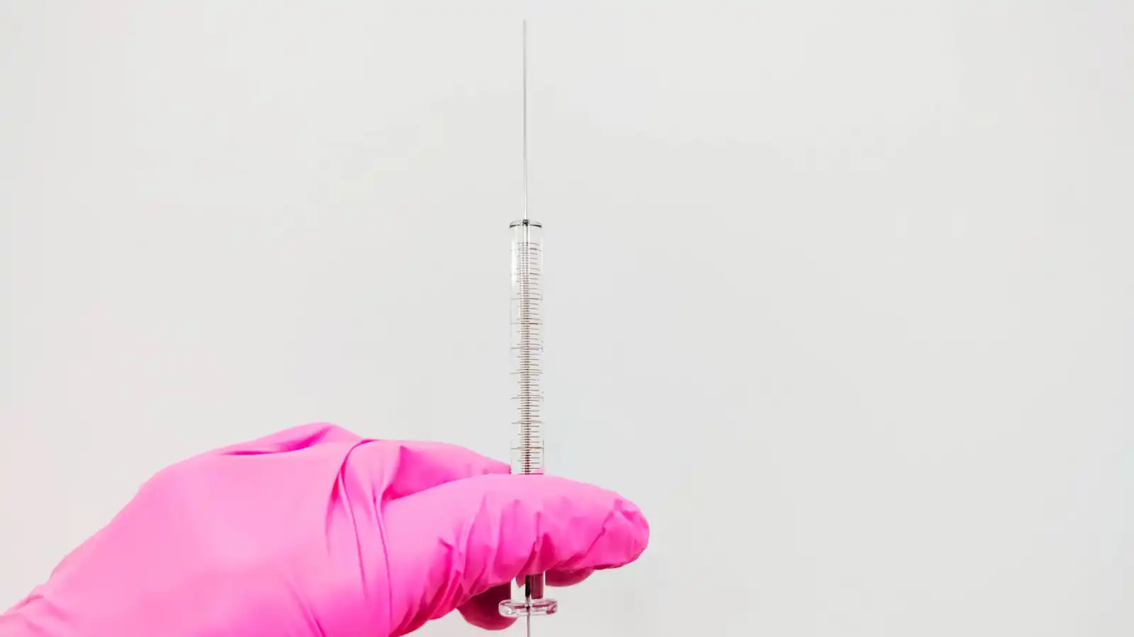 البوتوكس قد يساعد في علاج لدغات الثعابين السامة