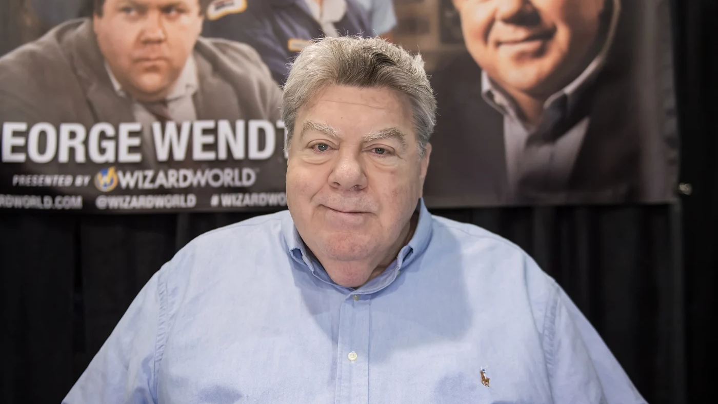 وفاة نجم مسلسل "تشيرز" جورج ويندت عن 76 عاماً