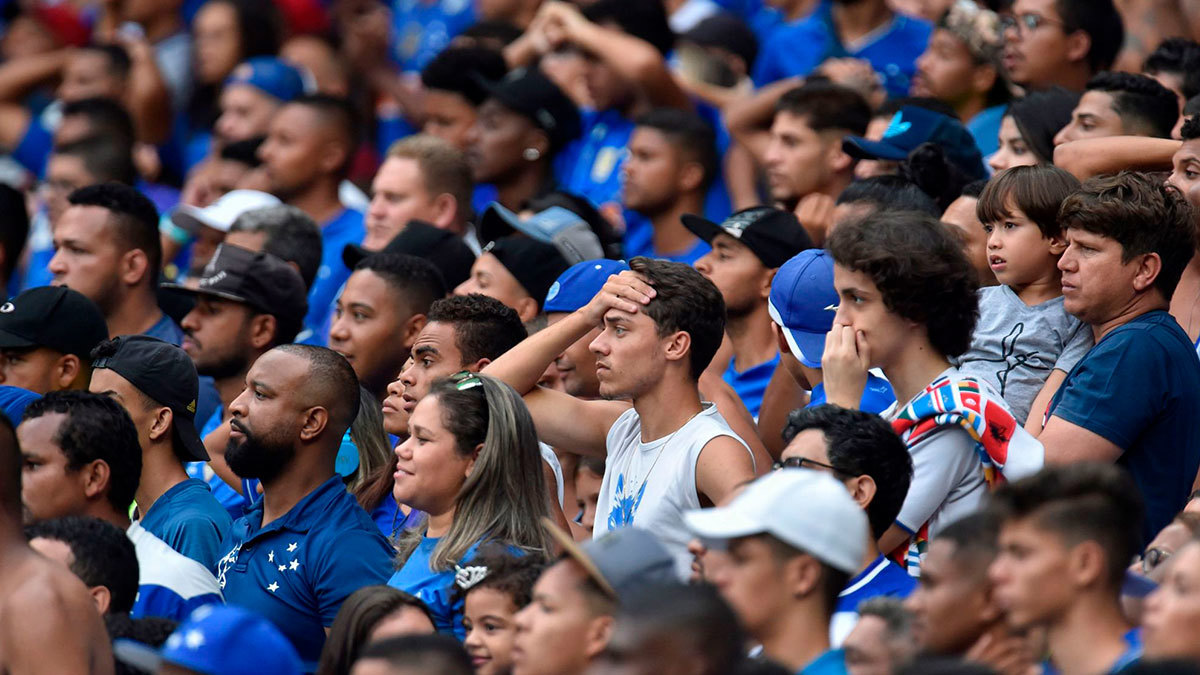 شغب جماهيري وقنابل مسيلة للدموع إثر وداع كروزيرو الدوري البرازيلي للمرة الأولى (فيديو)