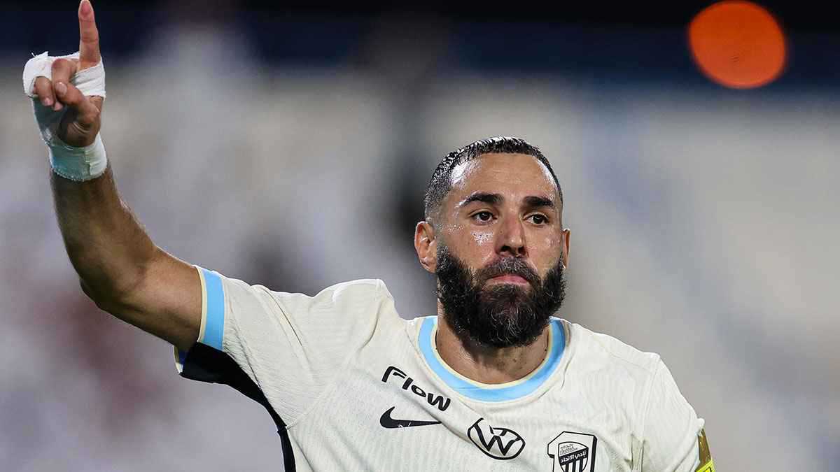 أشهرهم بنزيما.. 5 ضحايا لاتهامات "التحرش الجنسي"