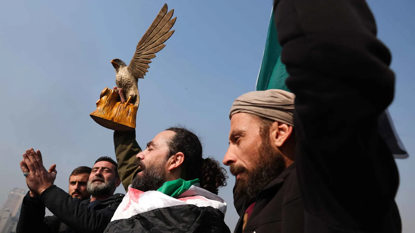 حزب الله: ما يحدث في سوريا "تحول كبير وخطير"